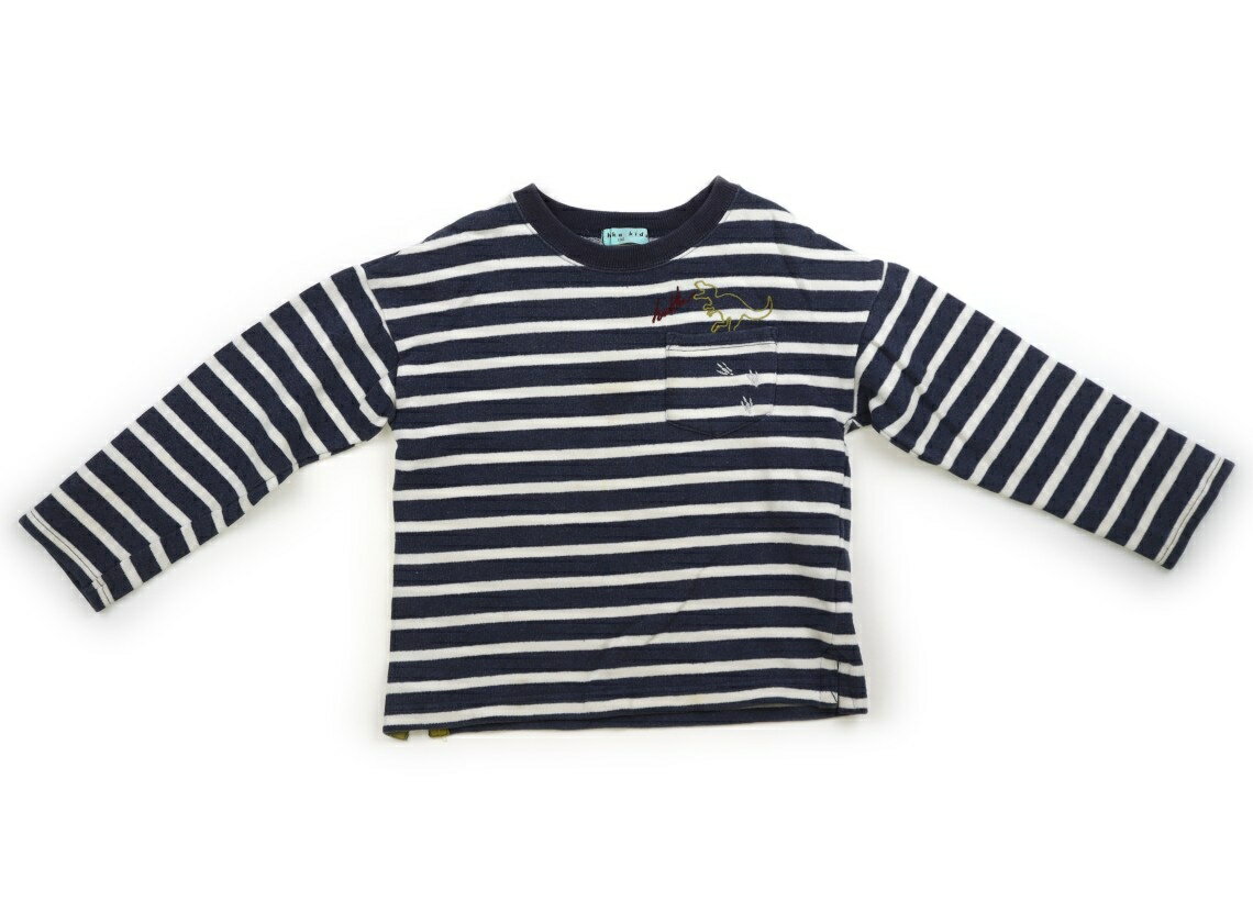 　ブランド 　HAKKA(ハッカ) 　カテゴリー 　トレーナー・プルオーバー 　サイズ 　130サイズ 　色 　ボーダー　青　恐竜柄 　状態 　★★ 　記名 　なし 　ジャンル 　Boy 裏起毛。両袖口に薄い汚れがあります。襟元に色褪せが少しあります。若干毛羽立ちがありますが、他は型崩れもなく、いい状態です。 ＊【状態】【サイズ】に関しての詳しい説明はこちら