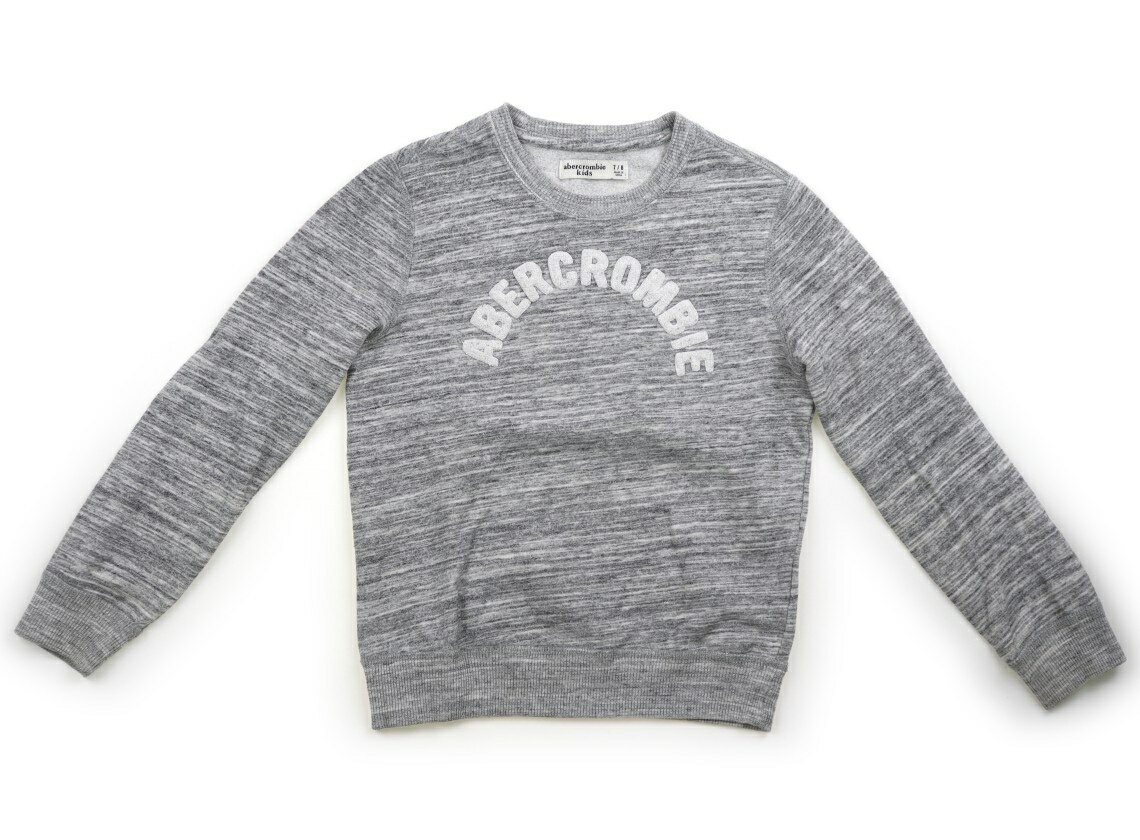 　ブランド 　Abercrombie(アバクロ) 　カテゴリー 　トレーナー・プルオーバー 　サイズ 　130サイズ 　色 　グレー・ホワイト 　状態 　★★ 　記名 　なし 　ジャンル 　Boy 実際のサイズ表記は7/8です。裏起毛・胸のアップリケに毛玉があり袖口に黒ずみ汚れが広範囲にあります。普段使いにいかがでしょうか。 ＊【状態】【サイズ】に関しての詳しい説明はこちら