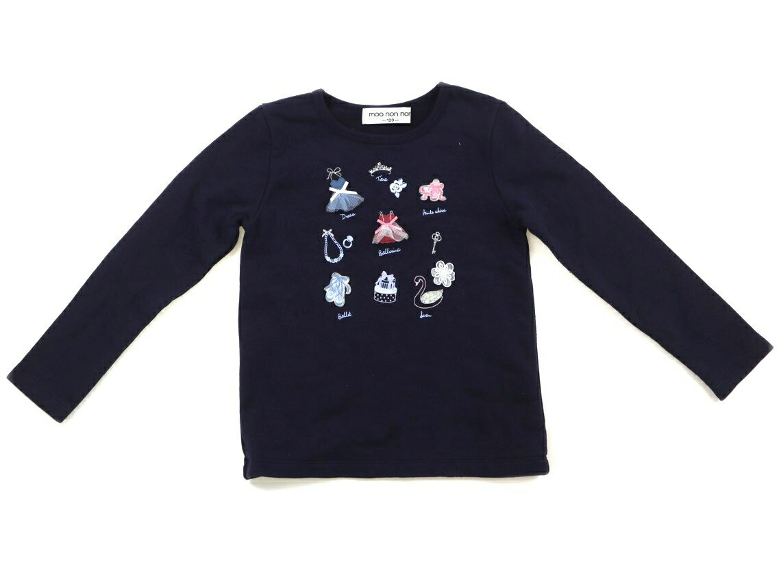 　ブランド 　moononnon(むーのんのん) 　カテゴリー 　トレーナー・プルオーバー 　サイズ 　120サイズ 　色 　ネイビー・プリンセスアイテム 　状態 　★★★ 　記名 　なし 　ジャンル 　Girl プルオーバー。全体的に使用感がありますが、特に目立つ汚れはなくまだお使い頂けそうです。 ＊【状態】【サイズ】に関しての詳しい説明はこちら