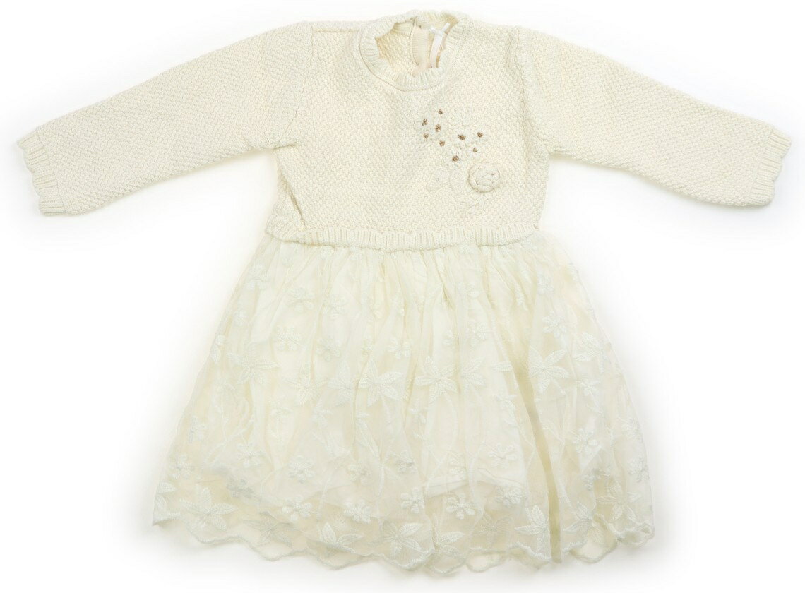 　ブランド 　NEXT(ネクスト) 　カテゴリー 　ワンピース 　サイズ 　80サイズ 　色 　クリーム色、花刺繍柄 　状態 　★★★ 　記名 　なし 　ジャンル 　Girl 実際のサイズ表記は12-18mths/86cmです。上身頃はコッ...