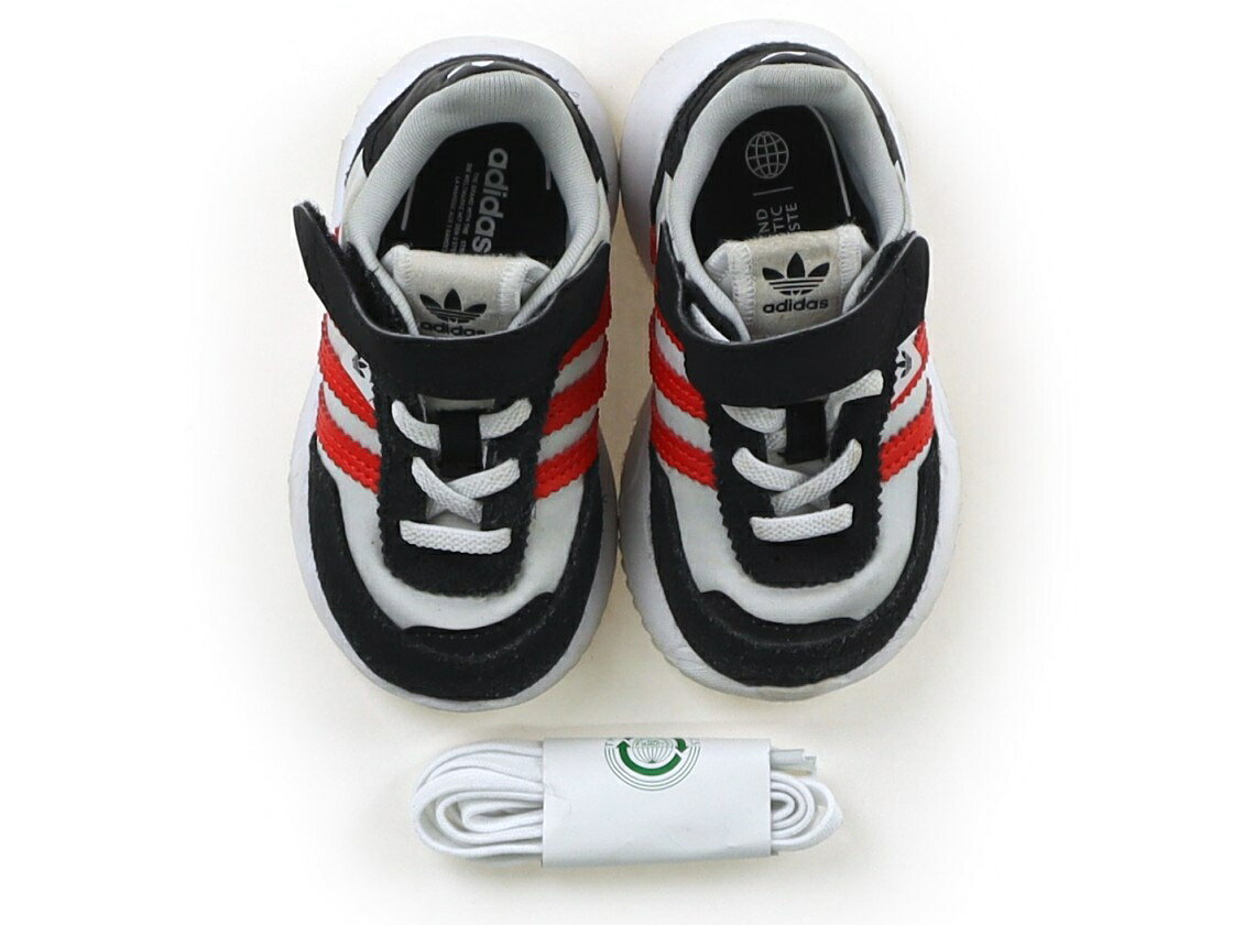 ADIDAS - アディダス Adidas スニーカー 靴12cm〜 男の子 白、黒、赤 子供服 ベビー服 キッズ アウトレット ユーズド 【中古】キッズ・ベビー・マタニティ