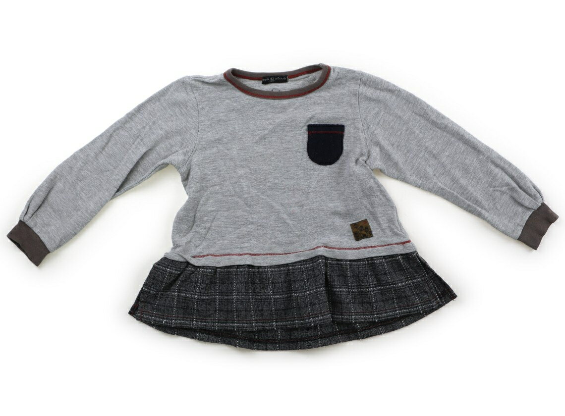 　ブランド 　Zuppa di Zucca(ズッパディズッカ) 　カテゴリー 　トレーナー・プルオーバー 　サイズ 　120サイズ 　色 　霜降りグレー 　状態 　★★ 　記名 　なし 　ジャンル 　Girl 薄手のプルオーバーです。全体的にややよれと、ポケットに毛玉、チェック部分に糸のひっかけ傷がありますが穴は開いていません。 ＊【状態】【サイズ】に関しての詳しい説明はこちら