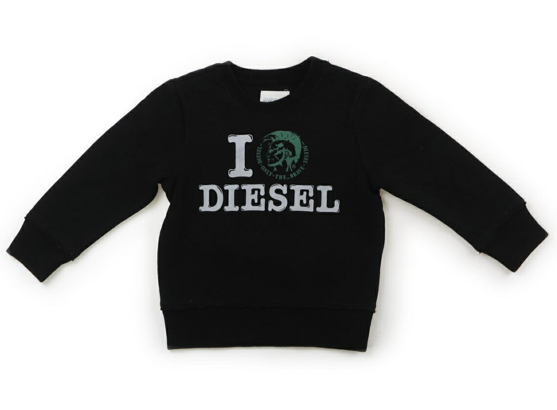 　ブランド 　DIESEL(ディーゼル) 　カテゴリー 　トレーナー・プルオーバー 　サイズ 　90サイズ 　色 　黒・プリント 　状態 　★★ 　記名 　なし 　ジャンル 　Boy 全体的に埃付着・毛羽立ちがあります。まだまだ普段着として活躍してくれそうです。裏起毛です。所々に色褪せで色が抜けているところがあります。 ＊【状態】【サイズ】に関しての詳しい説明はこちら
