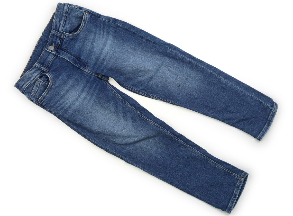 　ブランド 　ZARA(ザラ) 　カテゴリー 　ジーンズ 　サイズ 　150サイズ 　色 　青 　状態 　★★ 　記名 　なし 　ジャンル 　Boy 実際のサイズ表記は11-12/152cmです。サイズ調整ゴムが付いています。ややストレッチ...