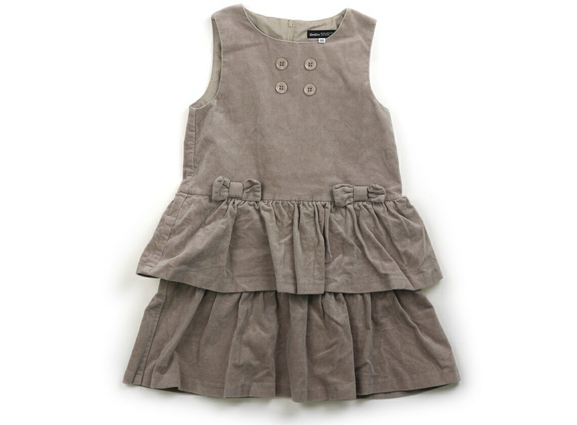 　ブランド 　BeBe(べべ) 　カテゴリー 　ジャンパースカート 　サイズ 　120サイズ 　色 　ベージュ 　状態 　★★ 　記名 　なし 　ジャンル 　Girl ベロア調生地。後ろファスナー開き。スカートの真ん中付近に複数の薄茶色いシ...