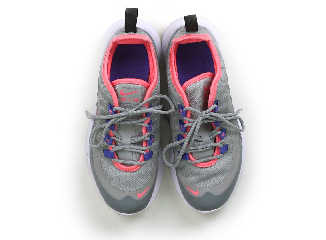 ナイキ NIKE スニーカー