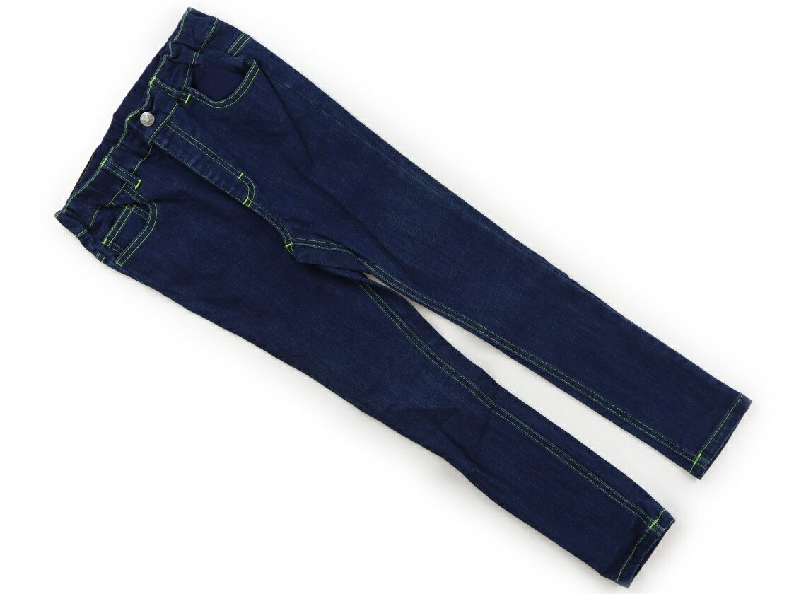 　ブランド 　XLARGE KIDS(エクストララージキッズ) 　カテゴリー 　パンツ 　サイズ 　130サイズ 　色 　ネイビーデニム、グリーン 　状態 　★★★ 　記名 　なし 　ジャンル 　Boy ウエストは総ゴムです。ストレッチデニ...