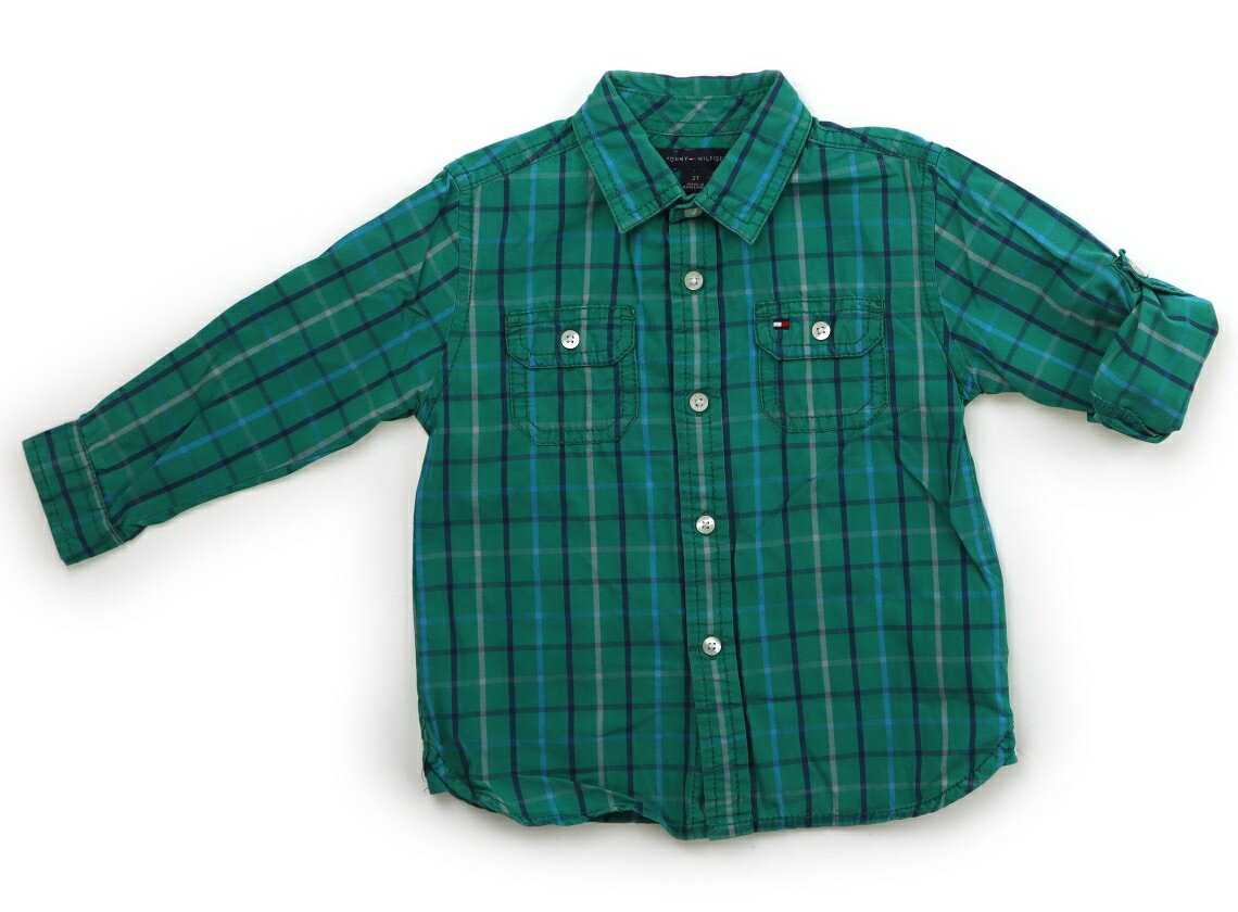 　ブランド 　Tommy Hilfiger(トミーヒルフィガー) 　カテゴリー 　シャツ・ブラウス 　サイズ 　80サイズ 　色 　グリーン、ブルーチェック 　状態 　★★ 　記名 　なし 　ジャンル 　Boy 実際のサイズ表記は2Tです。...