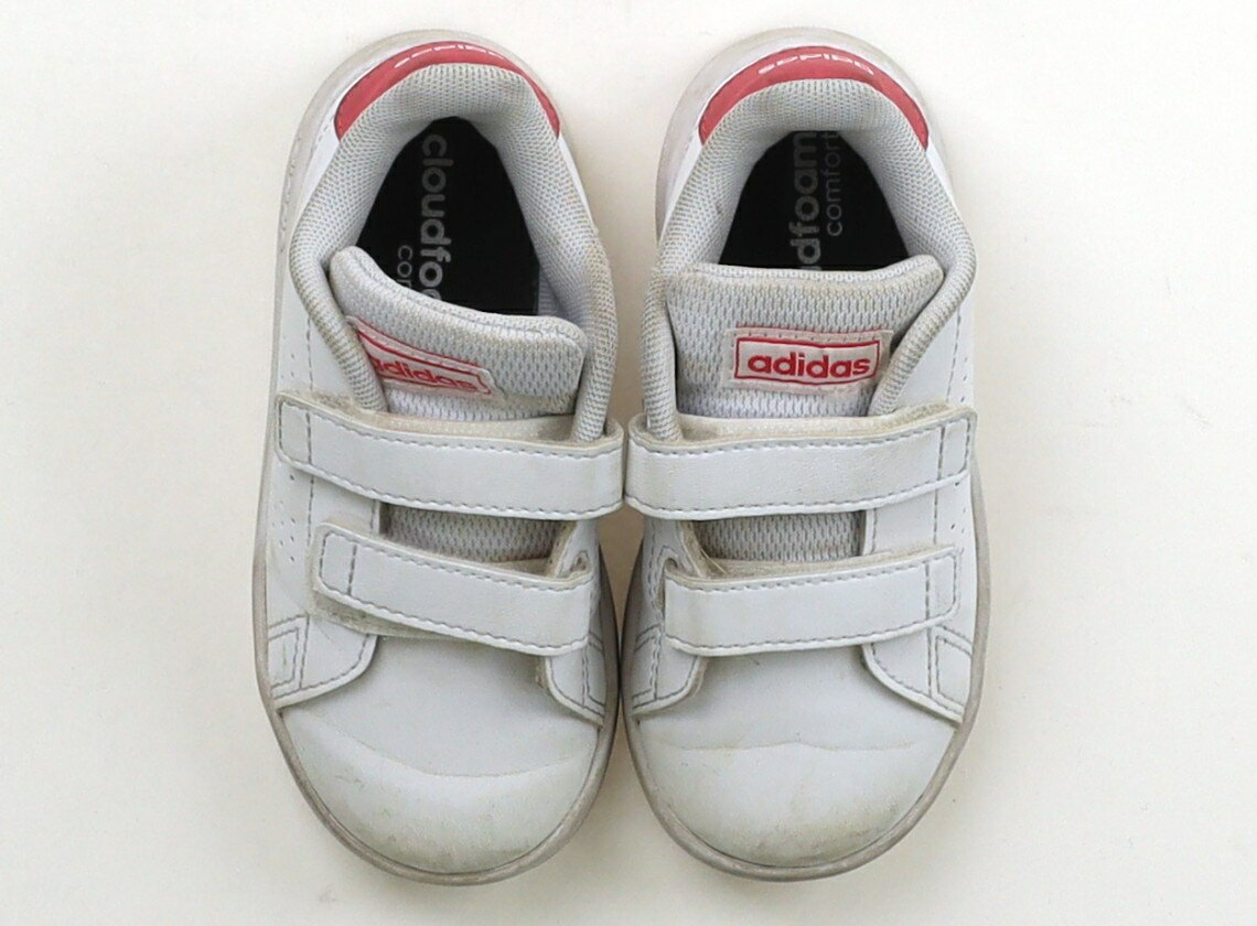 アディダス Adidas スニーカー 靴14cm〜 女の子 ホワイト・ピンク 子供服 ベビー服 キッズ アウトレッ..