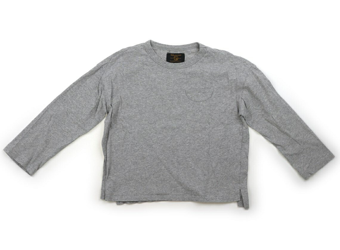 　ブランド 　Markey's(マーキーズ) 　カテゴリー 　Tシャツ・カットソー 　サイズ 　130サイズ 　色 　グレー 　状態 　★★（返品不可） 　記名 　なし 　ジャンル 　Boy LSPです。カットソー生地。全体に型崩れ、細かい毛玉が付着しています。外遊び用としていかがでしょうか？ ＊【状態】【サイズ】に関しての詳しい説明はこちら