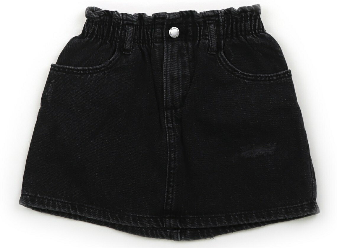 　ブランド 　ZARA(ザラ) 　カテゴリー 　スカート 　サイズ 　110サイズ 　色 　ブラック 　状態 　★★★ 　記名 　なし 　ジャンル 　Girl ウエストは総ゴムで前ファスナー開き。ダメージ加工あり。デニムに色落ちが見られます...