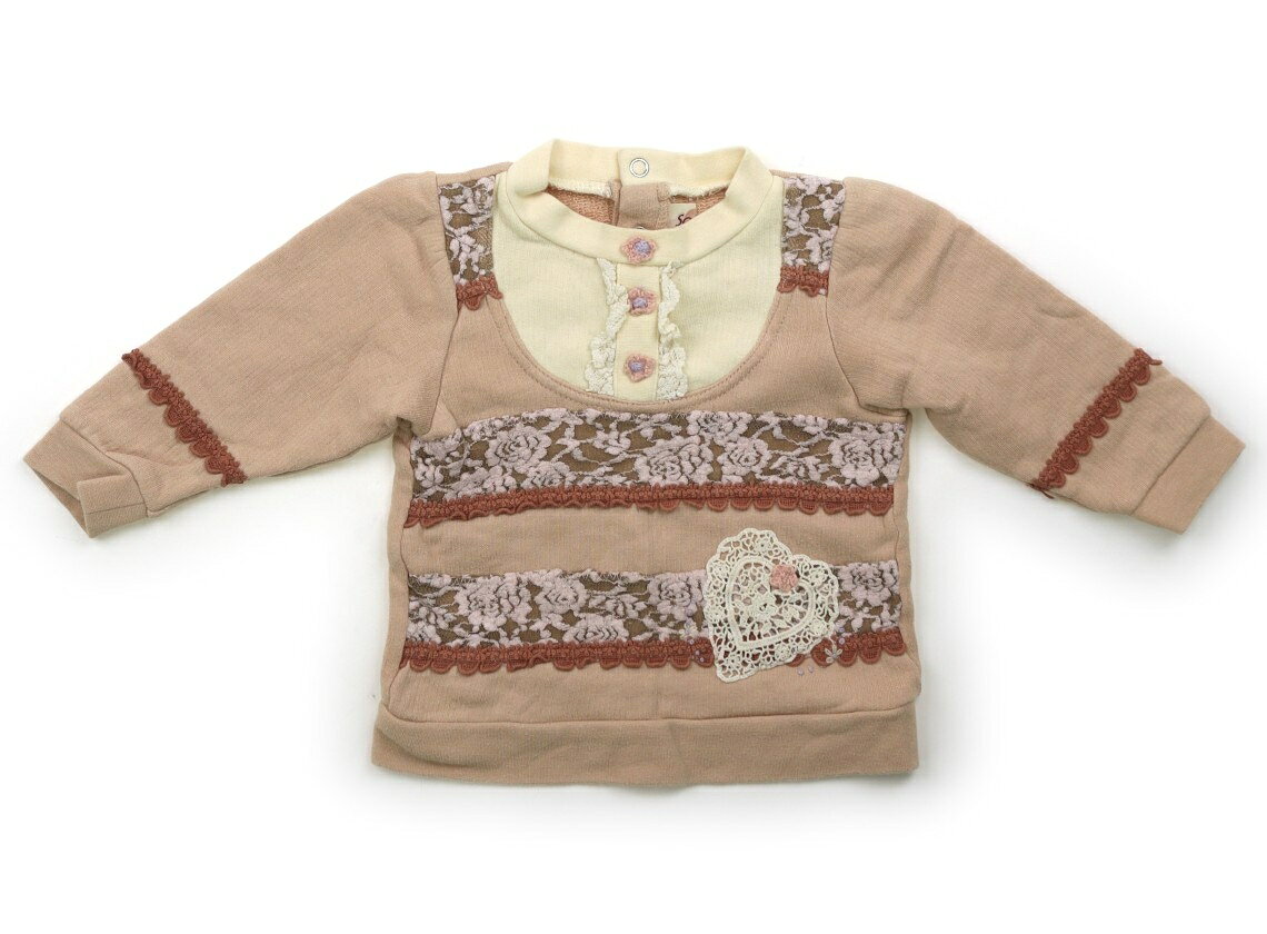 　ブランド 　Souris(スーリー) 　カテゴリー 　トレーナー・プルオーバー 　サイズ 　80サイズ 　色 　アイボリー・ベージュ・花柄 　状態 　★★★ 　記名 　なし 　ジャンル 　Girl 後ろスナップボタン開き。品質タグが一部切ってあります。色褪せと毛羽立ちがありますが、まだまだお使いいただけそうです。 ＊【状態】【サイズ】に関しての詳しい説明はこちら