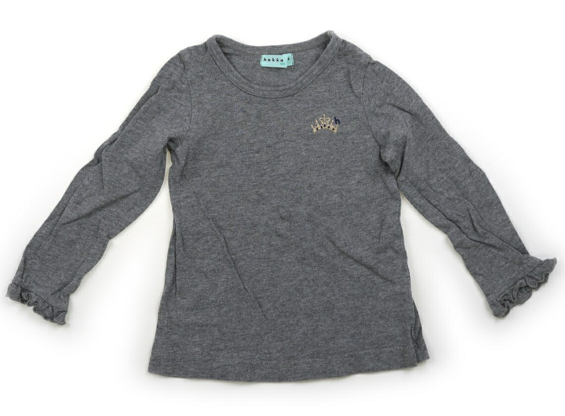 　ブランド 　HAKKA(ハッカ) 　カテゴリー 　Tシャツ・カットソー 　サイズ 　100サイズ 　色 　グレー 　状態 　★★★ 　記名 　なし 　ジャンル 　Girl 品質タグにシールはがし跡のノリ残りあり。やや毛羽立ち、お腹に薄いシミ跡が見受けられます。 ＊【状態】【サイズ】に関しての詳しい説明はこちら
