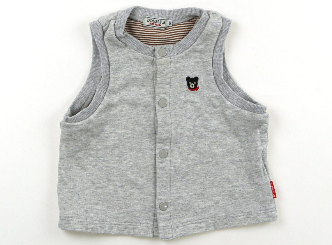 　ブランド 　Double B(ダブルB) 　カテゴリー 　ベビーベスト 　サイズ 　80サイズ 　色 　杢グレー 　状態 　★★★ 　記名 　なし 　ジャンル 　Boy カットソー。ボタンはスナップです。首元に薄っすらと黄ばみがあります。まだお使いいただけそうです。 ＊【状態】【サイズ】に関しての詳しい説明はこちら