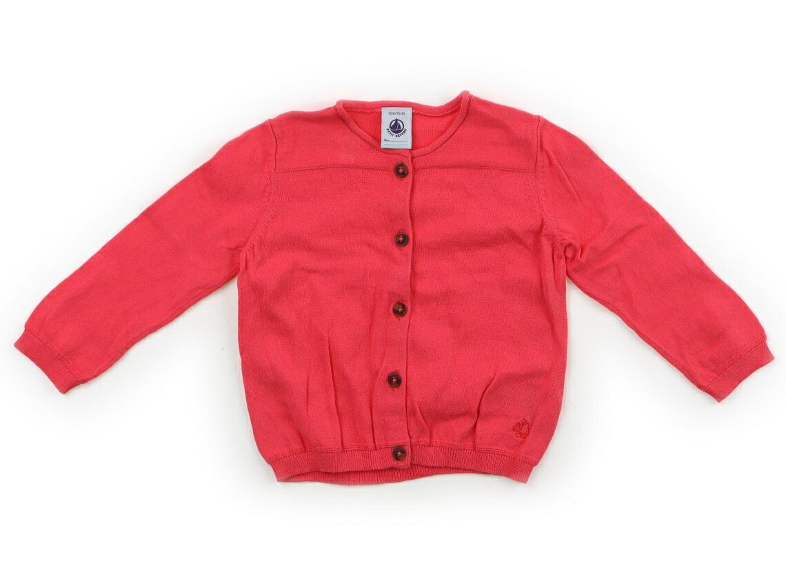　ブランド 　PETIT BATEAU(プチバトー) 　カテゴリー 　カーディガン 　サイズ 　70サイズ 　色 　フーシャピンク 　状態 　★★（返品不可） 　記名 　なし 　ジャンル 　Girl 実際のサイズ表記は12m/74cm。コットンニット素材。襟元に白い汚れあり。毛羽立ちがありますが、普段使いにいかがでしょうか。 ＊【状態】【サイズ】に関しての詳しい説明はこちら