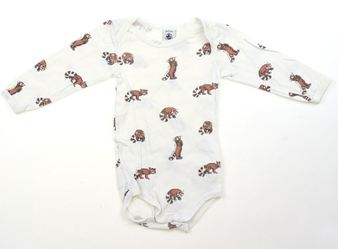 　ブランド 　PETIT BATEAU(プチバトー) 　カテゴリー 　ロンパース 　サイズ 　70サイズ 　色 　ホワイト・レッサーパンダ 　状態 　★★（返品不可） 　記名 　なし 　ジャンル 　Girl 天竺カットソー。実際のサイズ表記は74cm。色褪せ・毛羽立ち・洗いざらし感があります。たくさん必要なベビーサイズ、洗い替え用にいかがでしょうか？ ＊【状態】【サイズ】に関しての詳しい説明はこちら