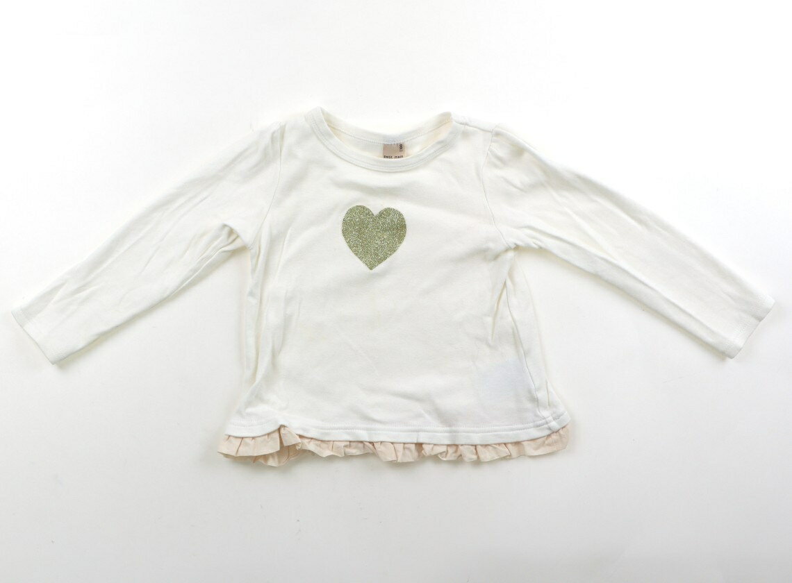 　ブランド 　petit main(プティマイン) 　カテゴリー 　Tシャツ・カットソー 　サイズ 　100サイズ 　色 　白・金ハート・ピンク 　状態 　★★（返品不可） 　記名 　なし 　ジャンル 　Girl 毛玉感があり、前身頃と袖に黄色い汚れが複数見られますがまだお使いいただけそうです。 ＊【状態】【サイズ】に関しての詳しい説明はこちら