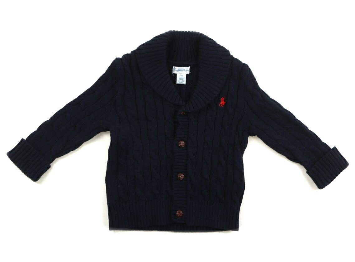 　ブランド 　Ralph Lauren(ラルフローレン) 　カテゴリー 　カーディガン 　サイズ 　80サイズ 　色 　ネイビー 　状態 　★★（返品不可） 　記名 　なし 　ジャンル 　Boy 実際のサイズ表記は10Mです。綿100％。全体に毛羽立ちがあります。ボタンホールです。使用感がありますが、まだお使いいただけそうです。 ＊【状態】【サイズ】に関しての詳しい説明はこちら