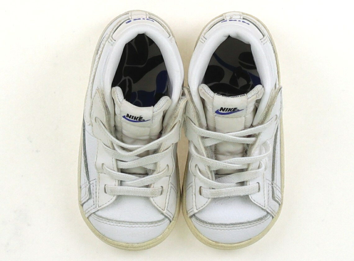 ナイキ NIKE スニーカー