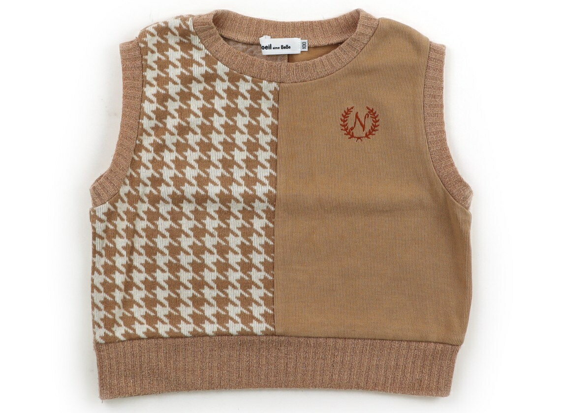　ブランド 　Noeil(ノイユ) 　カテゴリー 　ベスト 　サイズ 　100サイズ 　色 　ベージュ、千鳥格子 　状態 　★★★ 　記名 　なし 　ジャンル 　Girl 付属のシャツは欠損。レーヨン、ポリエステル、ナイロン素材のニット生地。裾や脇に毛玉付着が見られます。普段使いにいかがでしょうか。 ＊【状態】【サイズ】に関しての詳しい説明はこちら