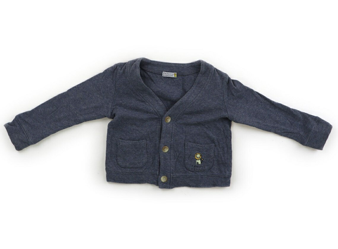 　ブランド 　BARNEYS NEWYORK(バーニーズニューヨーク) 　カテゴリー 　カーディガン 　サイズ 　80サイズ 　色 　ネイビー 　状態 　★★★ 　記名 　なし 　ジャンル 　Boy サイズ表記なし。平置き実寸は肩幅26cm、袖丈29cm、身幅30cm、着丈28.5cmです。若干の色褪せ、毛羽立ちがありますが、まだまだ活躍してくれそうです。 ＊【状態】【サイズ】に関しての詳しい説明はこちら