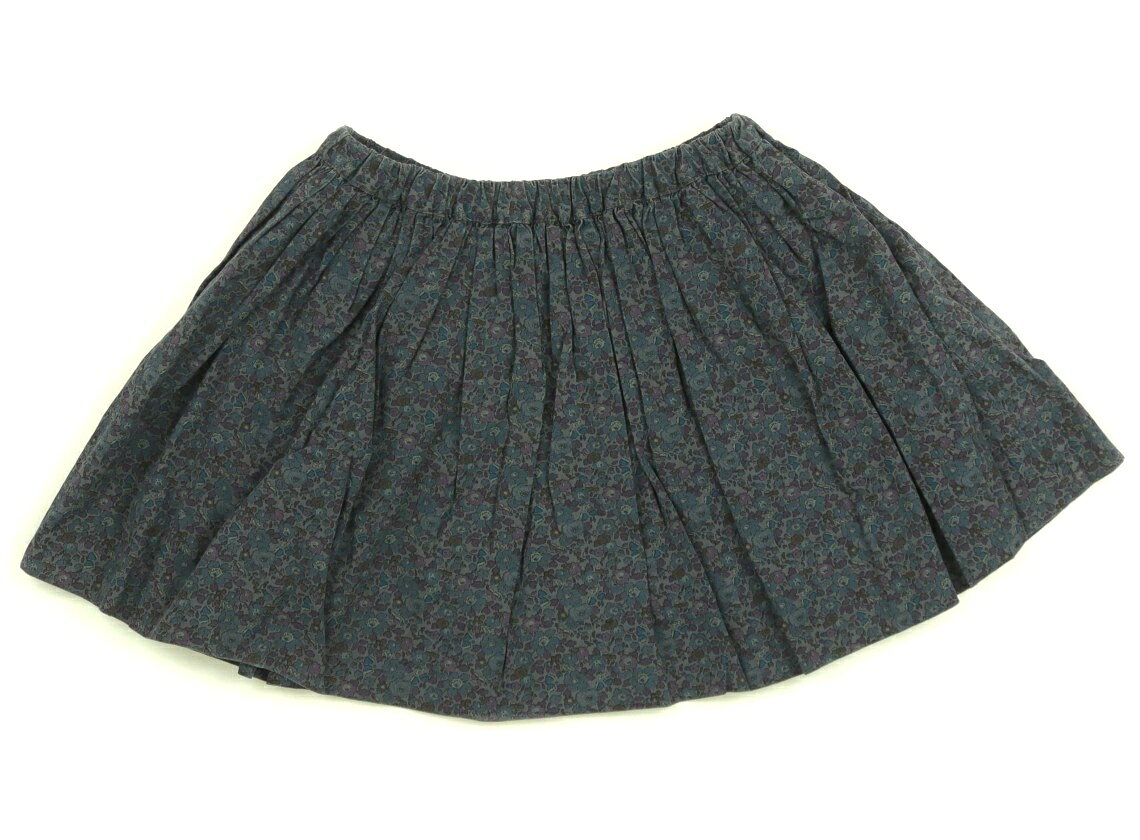 　ブランド 　BONTON(ボントン) 　カテゴリー 　スカート 　サイズ 　110サイズ 　色 　グレー・アクアマリン・ラベンダー他・草花 　状態 　★★★ 　記名 　なし 　ジャンル 　Girl ブラウス素材。チュール素材の裏地付き。ウエストは総ゴムです。実際のサイズ表記は、6。裏地に複数の糸つれあり。全体的に色褪せ・洗いざらし感があります。 ＊【状態】【サイズ】に関しての詳しい説明はこちら