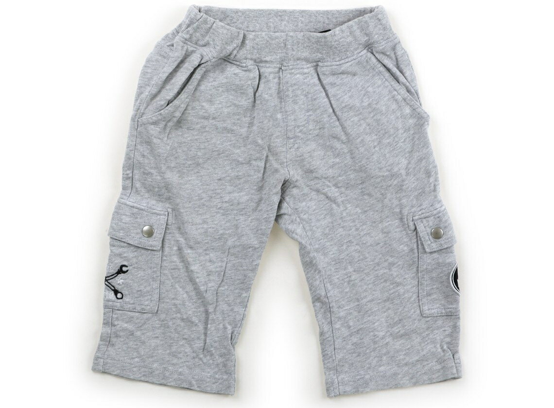 　ブランド 　RAD CUSTOM(ラッドカスタム) 　カテゴリー 　ハーフパンツ 　サイズ 　120サイズ 　色 　杢グレー 　状態 　★★★ 　記名 　なし 　ジャンル 　Boy 薄手のスウェット。全体的に使用感がありますが、特に目立つ汚れはなくまだお使い頂けそうです。 ＊【状態】【サイズ】に関しての詳しい説明はこちら