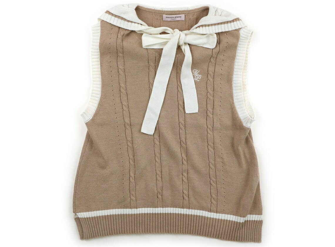 　ブランド 　mezzo piano(メゾピアノ) 　カテゴリー 　ベスト 　サイズ 　160サイズ 　色 　ライトブラウン・ホワイト 　状態 　★★★ 　記名 　なし 　ジャンル 　Girl 実際のサイズ表記はL(160)です。アクリル・コットンニット地。若干毛羽立ちがありますがまだお使いいただけそうです ＊【状態】【サイズ】に関しての詳しい説明はこちら