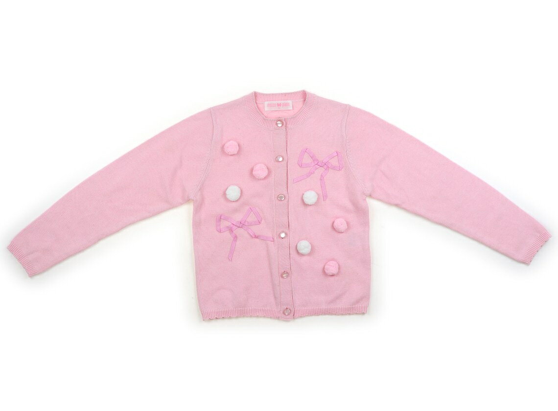 　ブランド 　mezzo piano(メゾピアノ) 　カテゴリー 　カーディガン 　サイズ 　110サイズ 　色 　ピンク 　状態 　★★（返品不可） 　記名 　なし 　ジャンル 　Girl 実際のサイズ表記は110-120。コットン・アクリルニット素材。袖と襟元に複数の薄茶色いシミあり。毛羽立ちがありますが、普段使いにいかがでしょうか。 ＊【状態】【サイズ】に関しての詳しい説明はこちら