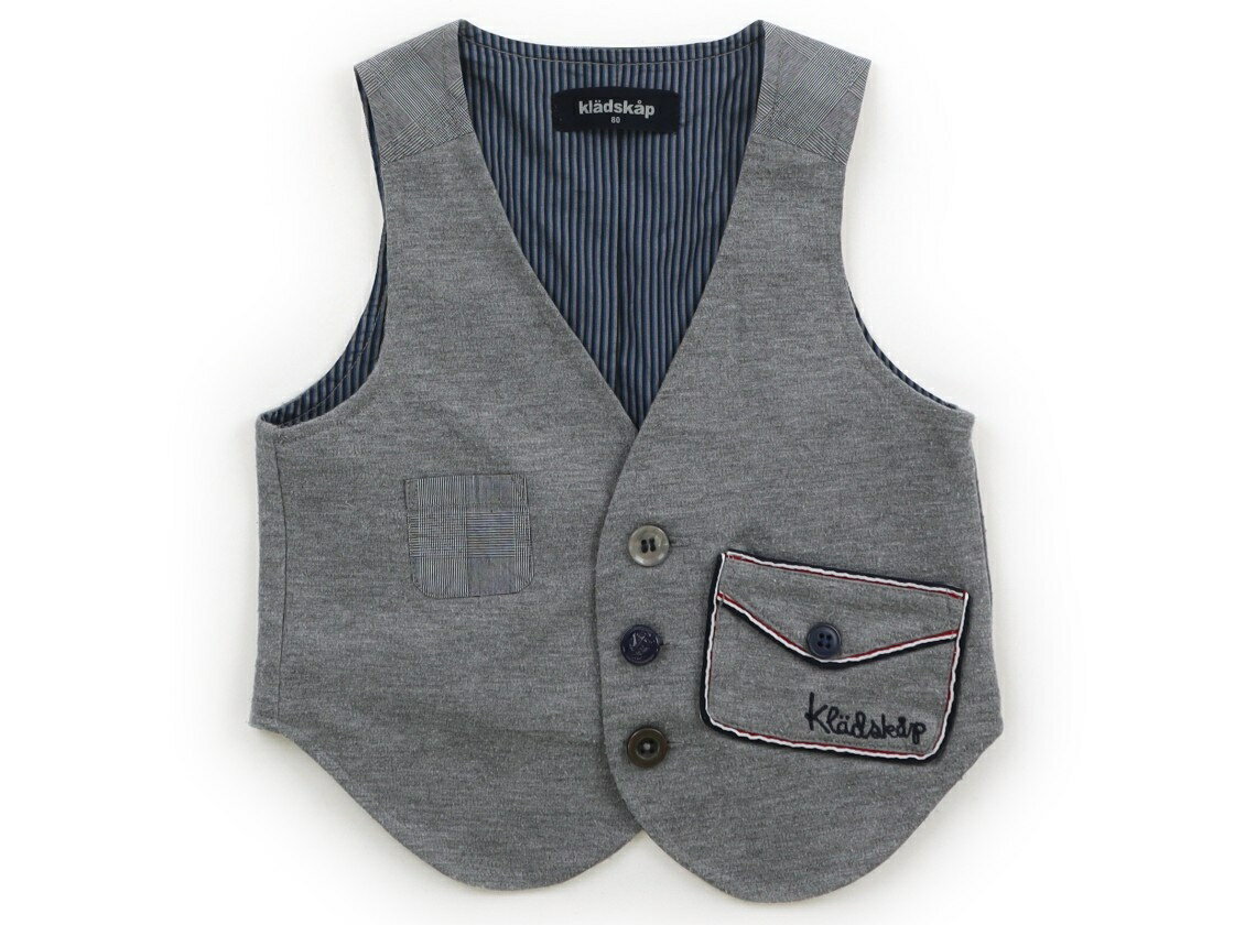 　ブランド 　kladskap(クレードスコープ) 　カテゴリー 　ベスト 　サイズ 　80サイズ 　色 　グレー 　状態 　★★★ 　記名 　なし 　ジャンル 　Boy カット素材。裏地付き。細かい毛玉感があります。 ＊【状態】【サイズ】に関しての詳しい説明はこちら