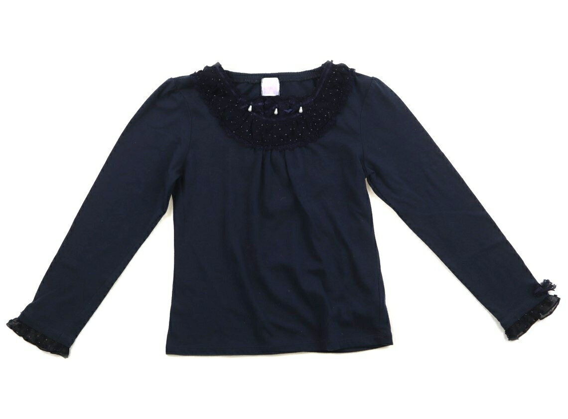 　ブランド 　axes femme KIDS(アクシーズファムキッズ) 　カテゴリー 　Tシャツ・カットソー 　サイズ 　140サイズ 　色 　ダークネイビー・ネイビー 　状態 　★★（返品不可） 　記名 　なし 　ジャンル 　Girl 毛玉・毛羽立ち・白っぽさがあります。普段使いにいかがでしょうか。 ＊【状態】【サイズ】に関しての詳しい説明はこちら