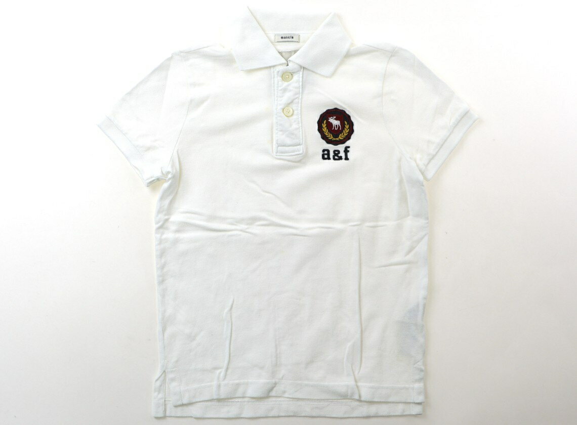 　ブランド 　Abercrombie(アバクロ) 　カテゴリー 　ポロシャツ 　サイズ 　150サイズ 　色 　オフ・ワッペン 　状態 　★★★ 　記名 　なし 　ジャンル 　Boy 実際のサイズ表記はM/150です。若干の洗いざらし感がありますが、まだまだ普段着として活躍してくれそうです。 ＊【状態】【サイズ】に関しての詳しい説明はこちら