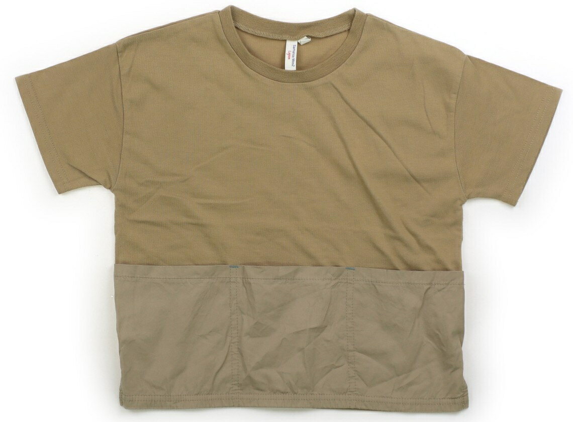 　ブランド 　Lagom(ラーゴム) 　カテゴリー 　Tシャツ・カットソー 　サイズ 　120サイズ 　色 　ベージュ 　状態 　★★★ 　記名 　なし 　ジャンル 　Boy 品質タグが一部切ってあります。全体的に毛羽立ちがあります。 ＊【状態】【サイズ】に関しての詳しい説明はこちら