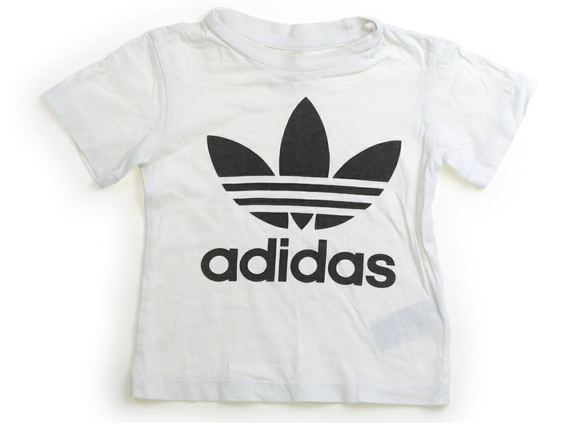 　ブランド 　Adidas(アディダス) 　カテゴリー 　Tシャツ・カットソー 　サイズ 　90サイズ 　色 　白、黒いロゴ 　状態 　★★（返品不可） 　記名 　なし 　ジャンル 　Boy 全体的に毛羽立ちや、洗いざらし感がありますが、普段使いにいかがでしょうか。 ＊【状態】【サイズ】に関しての詳しい説明はこちら