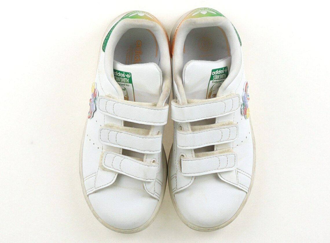 ADIDAS - アディダス Adidas スニーカー 靴18cm〜 男の子 白　緑 子供服 ベビー服 キッズ アウトレット ユーズド 【中古】キッズ・ベビー・マタニティ
