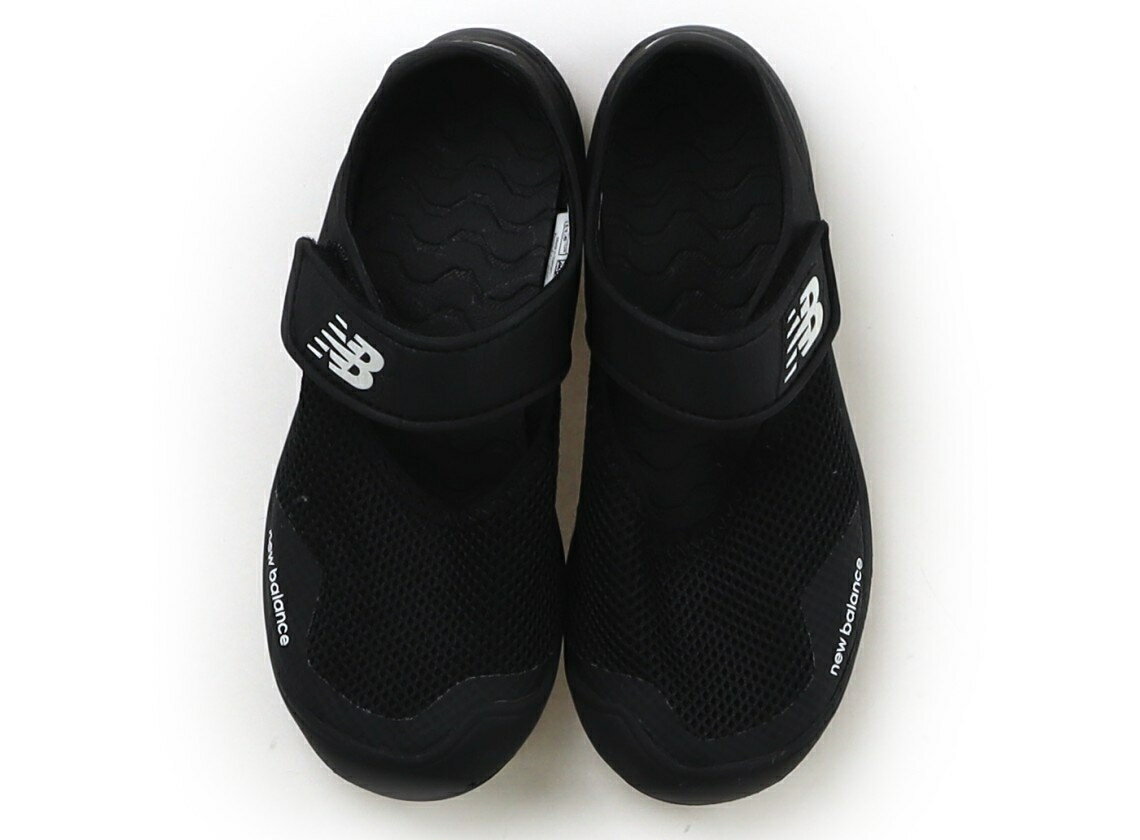 NEW BALANCE - ニューバランス New Balance スニーカー 靴18cm〜 男の子 ブラック 子供服 ベビー服 キッズ アウトレット ユーズド 【中古】キッズ・ベビー・マタニティ