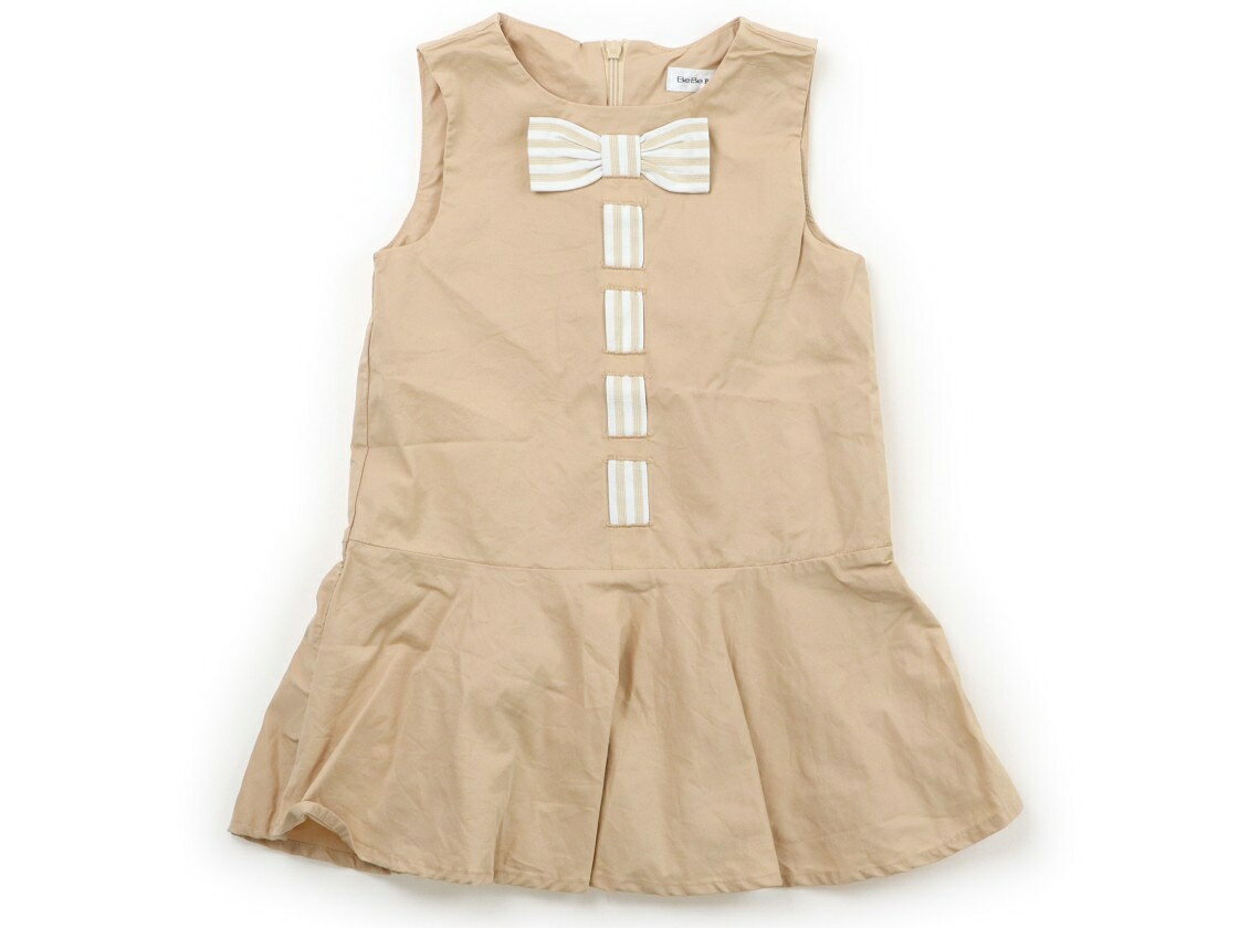 　ブランド 　BeBe Petits Pois Vert(ベベ プチ ポワ ヴェール) 　カテゴリー 　ジャンパースカート 　サイズ 　95サイズ 　色 　ベージュ 　状態 　★★★ 　記名 　なし 　ジャンル 　Girl コットン・ナイロン・ポリウレタン素材。裏地付き。後ろファスナー開き。ややシワ感・洗いざらし感があります。 ＊【状態】【サイズ】に関しての詳しい説明はこちら