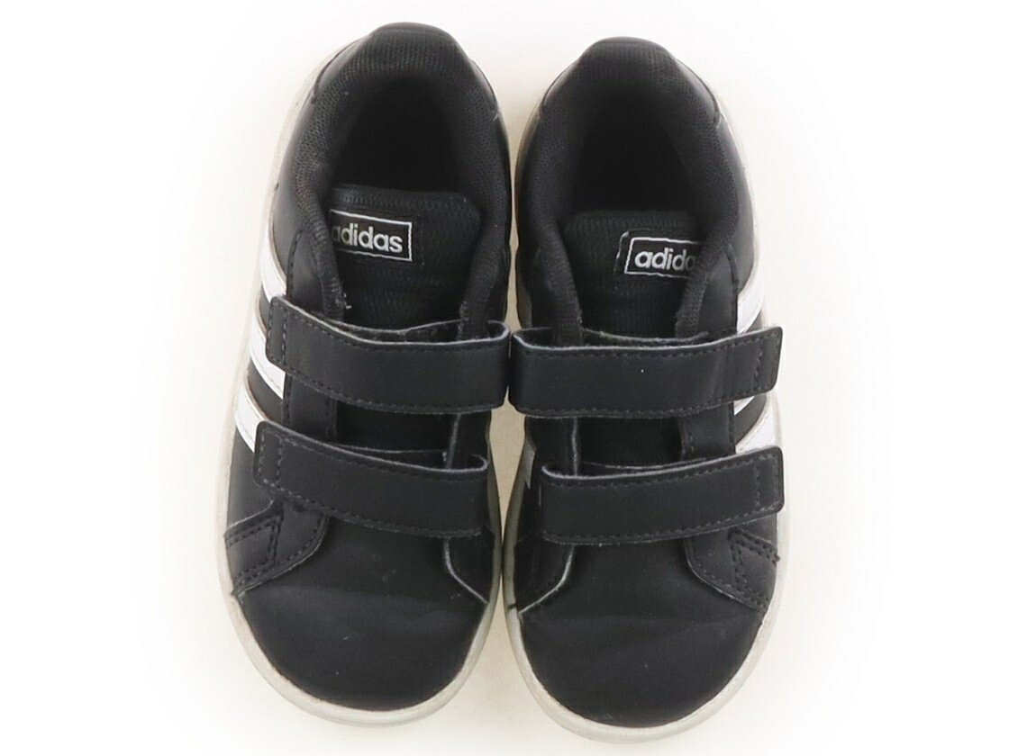 ADIDAS - アディダス Adidas スニーカー 靴15cm〜 男の子 黒、白 子供服 ベビー服 キッズ アウトレット ユーズド 【中古】キッズ・ベビー・マタニティ