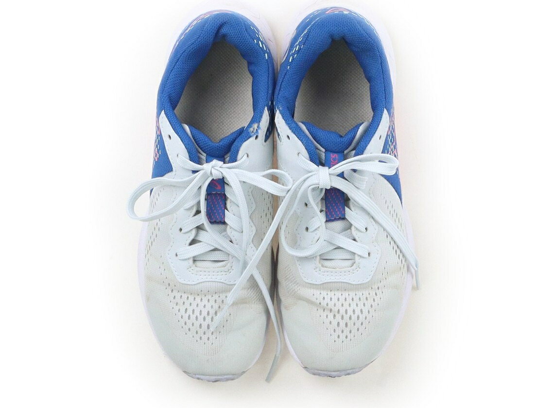 　ブランド 　Asics(アシックス) 　カテゴリー 　スニーカー 　サイズ 　靴20cm〜 　色 　ライトブルー、ブルー、白、ピンク 　状態 　★★★ 　記名 　なし 　ジャンル 　Girl 実際のサイズ表記は22cm。全体に薄汚れ、かかとソールに擦れ、履き口に擦れ傷が見受けられます。使用感はありますが、目立った汚れはありません。 ＊【状態】【サイズ】に関しての詳しい説明はこちら