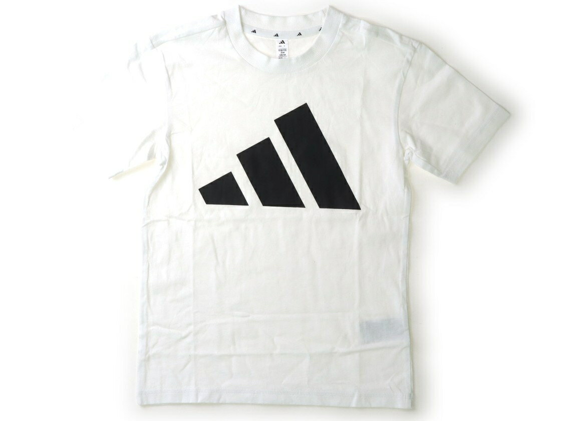 アディダス Adidas Tシャツ・カットソー 130 男の子 オフ・ブラックロゴ 子供服 ベビー服 キッズ アウトレット ユーズド 【中古】キッズ・ベビー・マタニティ
