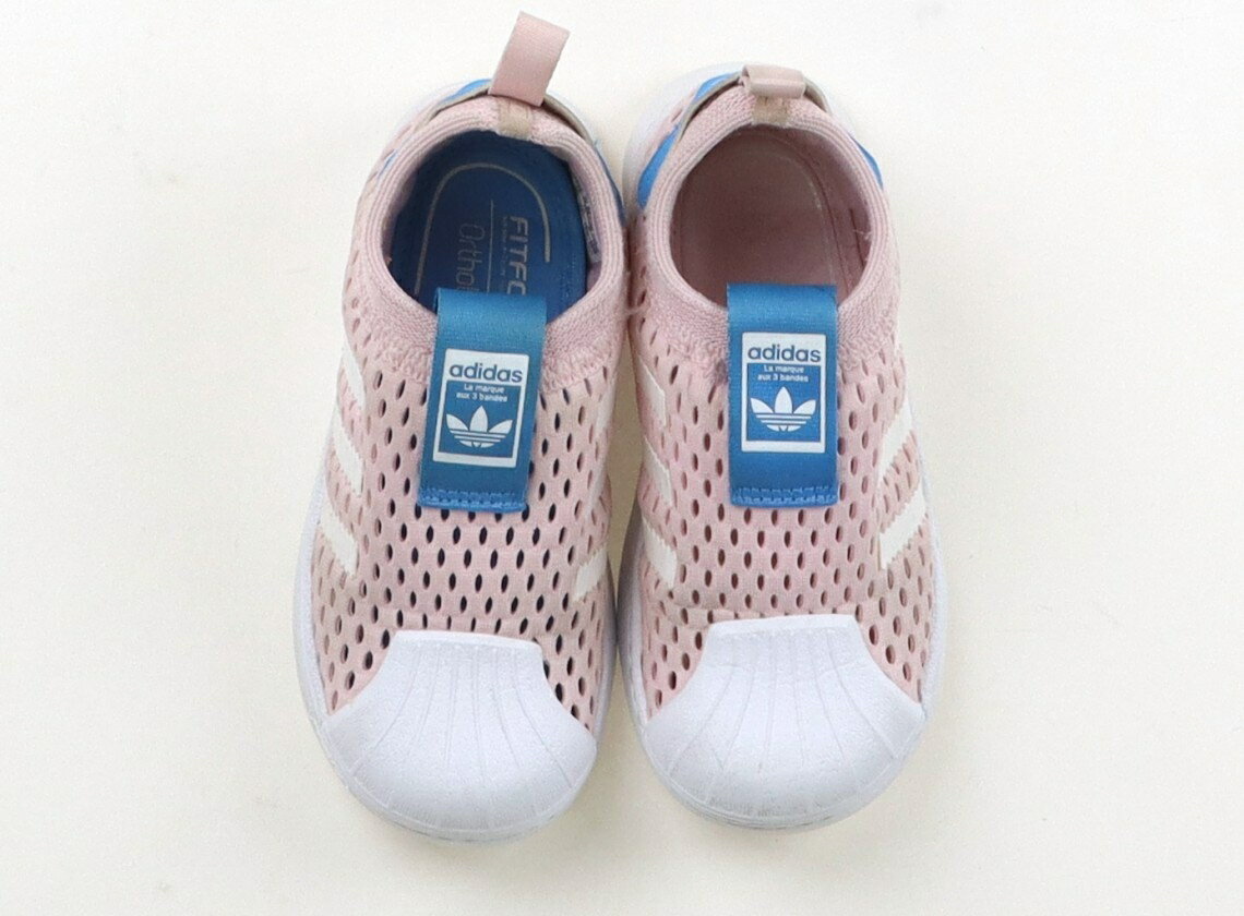ADIDAS - アディダス Adidas スニーカー 靴15cm〜 女の子 ベビーピンク・白 子供服 ベビー服 キッズ アウトレット ユーズド 【中古】キッズ・ベビー・マタニティ