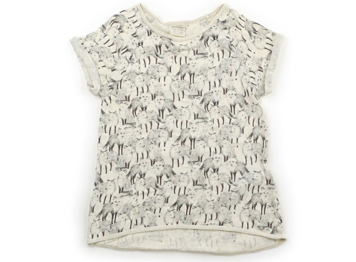 　ブランド 　ZARA(ザラ) 　カテゴリー 　Tシャツ・カットソー 　サイズ 　140サイズ 　色 　動物オフホワイトブラック 　状態 　★★（返品不可） 　記名 　なし 　ジャンル 　Girl コットン、ポリエステルのニットカットソー。スラブ感あり。ブランドタグに二か所切れ込みが入っています。若干毛羽立ちがありますが、まだまだお使いいただけます。 ＊【状態】【サイズ】に関しての詳しい説明はこちら