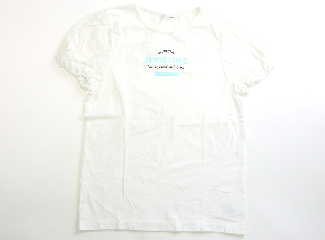 　ブランド 　JENNI(ジェニィ) 　カテゴリー 　Tシャツ・カットソー 　サイズ 　160サイズ 　色 　白 　状態 　★★★ 　記名 　なし 　ジャンル 　Girl 全体的に使用感がありますが目立った汚れはありません。 ＊【状態】【サイズ】に関しての詳しい説明はこちら