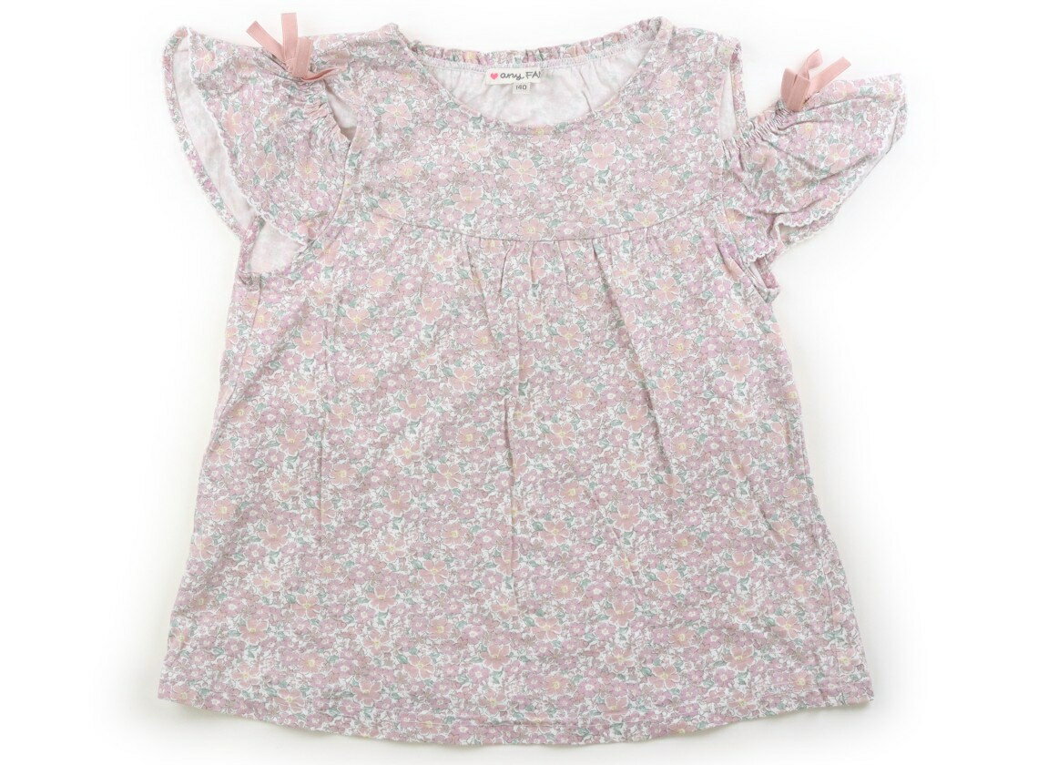 　ブランド 　anyFAM(エニィファム) 　カテゴリー 　Tシャツ・カットソー 　サイズ 　140サイズ 　色 　くすみピンク・花柄 　状態 　★★★ 　記名 　なし 　ジャンル 　Girl 色褪せと洗いざらし感がありますが、まだまだお使いいただけそうです。 ＊【状態】【サイズ】に関しての詳しい説明はこちら
