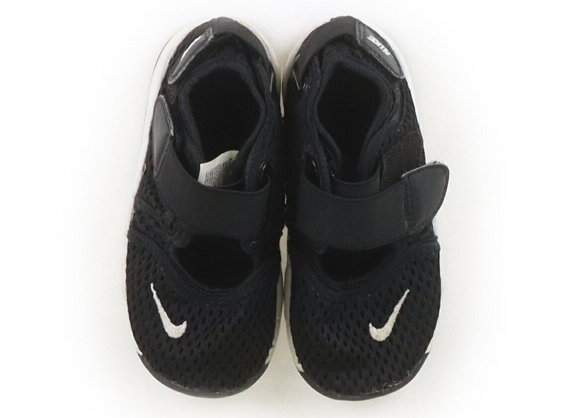 NIKE - ナイキ NIKE スニーカー 靴13cm〜 男の子 黒、白 子供服 ベビー服 キッズ アウトレット ユーズド 【中古】キッズ・ベビー・マタニティ