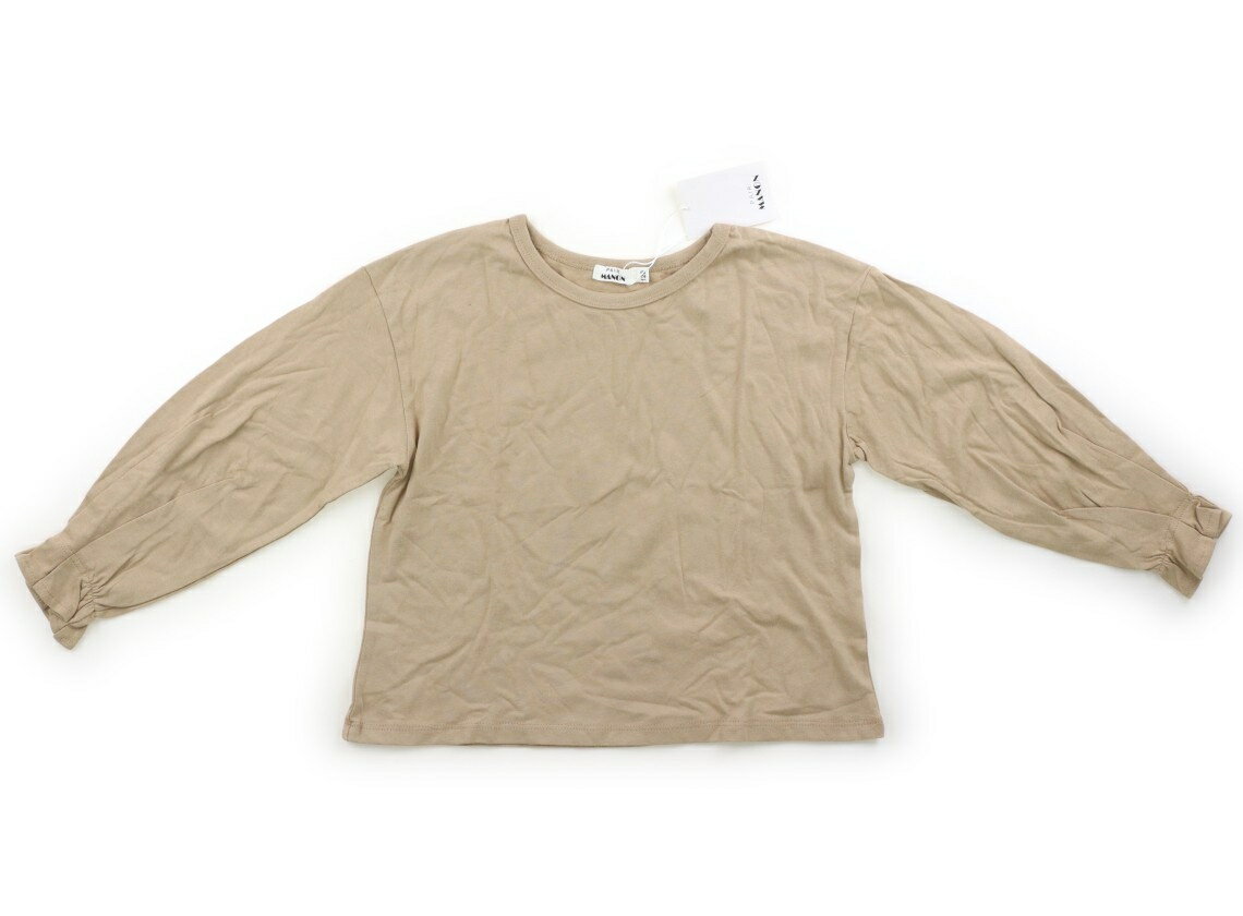 　ブランド 　pairmanon(ペアマノン) 　カテゴリー 　Tシャツ・カットソー 　サイズ 　120サイズ 　色 　ベージュ 　状態 　N 　記名 　なし 　ジャンル 　Girl 新品タグ付き。これから活躍してくれそうです。 ＊【状態】【サイズ】に関しての詳しい説明はこちら