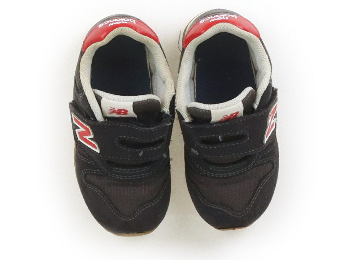 Rakuten - ニューバランス New Balance スニーカー 靴15cm〜 男の子 ブラック 子供服 ベビー服 キッズ アウトレット ユーズド 【中古】キッズ・ベビー・マタニティ