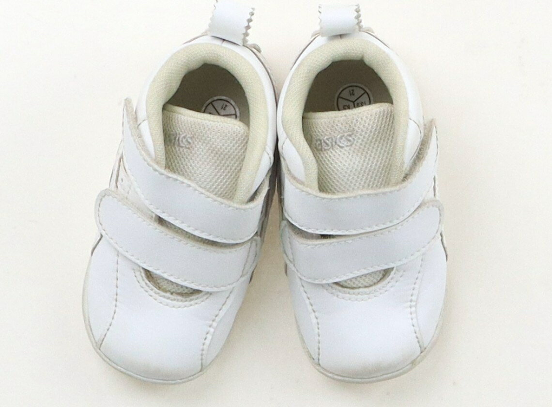Rakuten - アシックス Asics スニーカー 靴13cm〜 男の子 オフ 子供服 ベビー服 キッズ アウトレット ユーズド 【中古】キッズ・ベビー・マタニティ