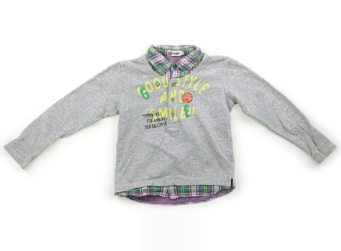 　ブランド 　Knit Planner(KP)(ニットプランナー（KP）) 　カテゴリー 　トレーナー・プルオーバー 　サイズ 　130サイズ 　色 　杢グレー・パープル×グリーンチェック 　状態 　★★★ 　記名 　なし 　ジャンル 　Boy ガーゼ地の襟つき。色褪せと洗いざらし感があります。まだお使いいただけそうです。 ＊【状態】【サイズ】に関しての詳しい説明はこちら