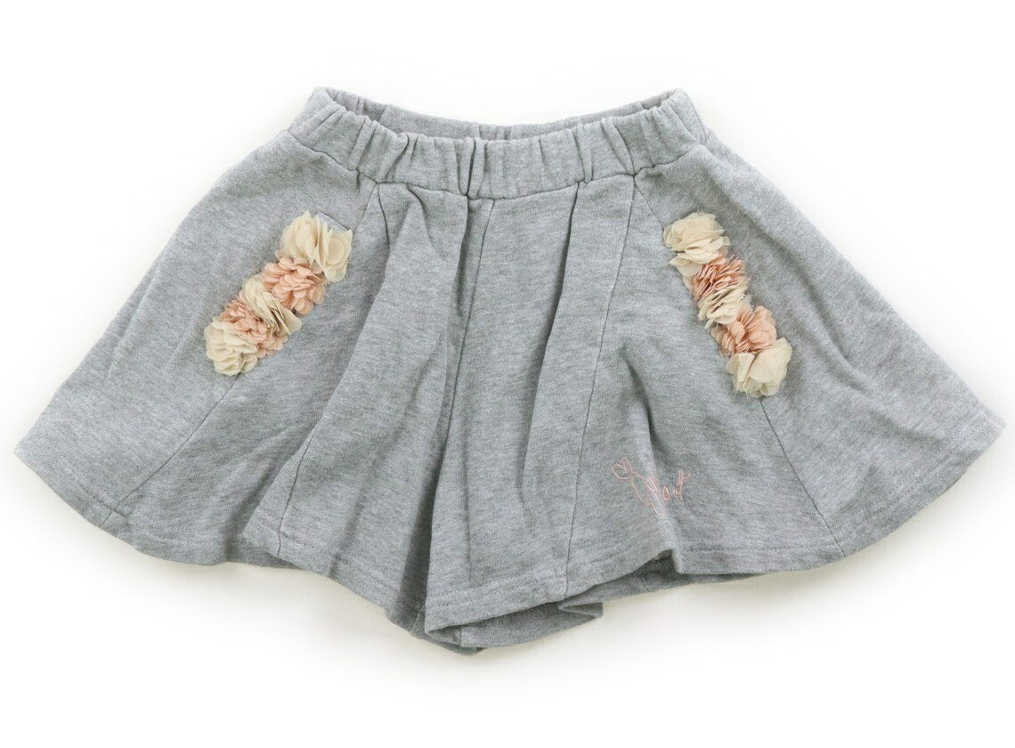 　ブランド 　JILL STUART(ジルスチュアート) 　カテゴリー 　キュロット 　サイズ 　120サイズ 　色 　グレー、ピンク、アイボリー、花柄モチーフ 　状態 　★★（返品不可） 　記名 　なし 　ジャンル 　Girl トレーナー地。ウエストは総ゴム。ヨレと毛羽立ち、シフォン生地の花モチーフにほつれあり。 ＊【状態】【サイズ】に関しての詳しい説明はこちら